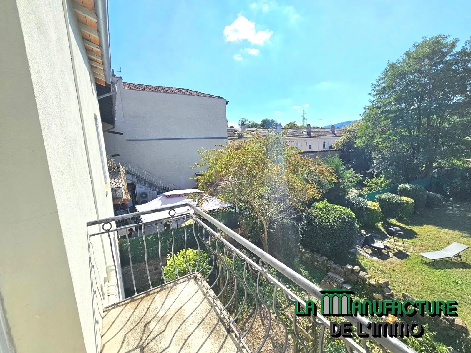 Appartement F3 rénové avec jardin privatif à Unieux - Investissement ou résidence principale 