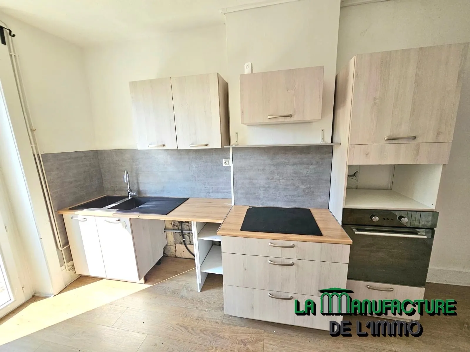 Appartement F3 rénové avec jardin privatif à Unieux - Investissement ou résidence principale 