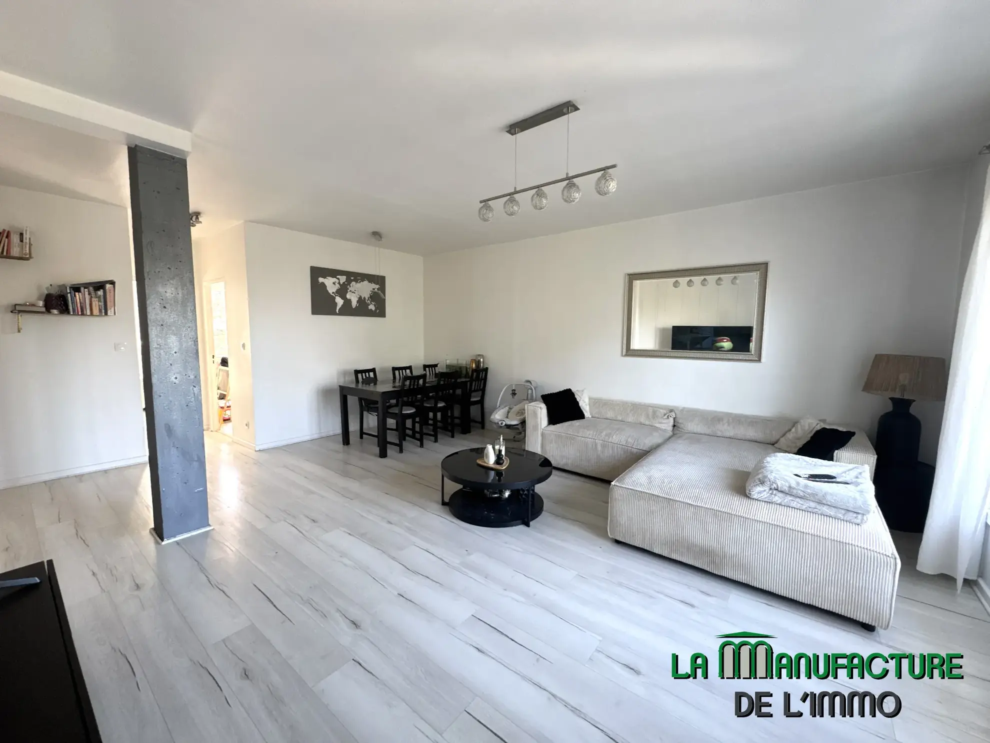 Appartement F3 avec balcon et cave à Saint-Étienne - Portail Rouge 