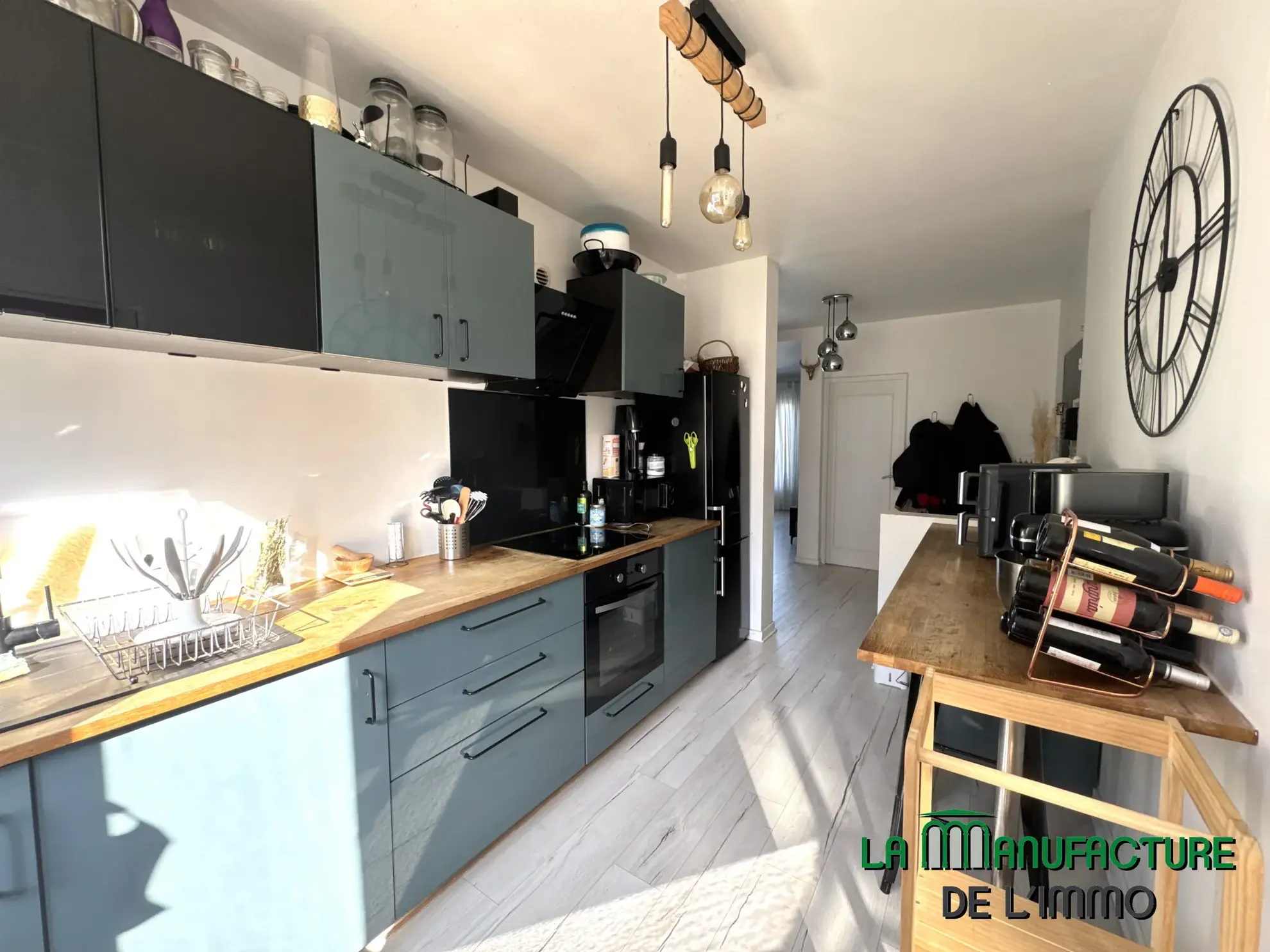 Appartement F3 avec balcon et cave à Saint-Étienne - Portail Rouge 