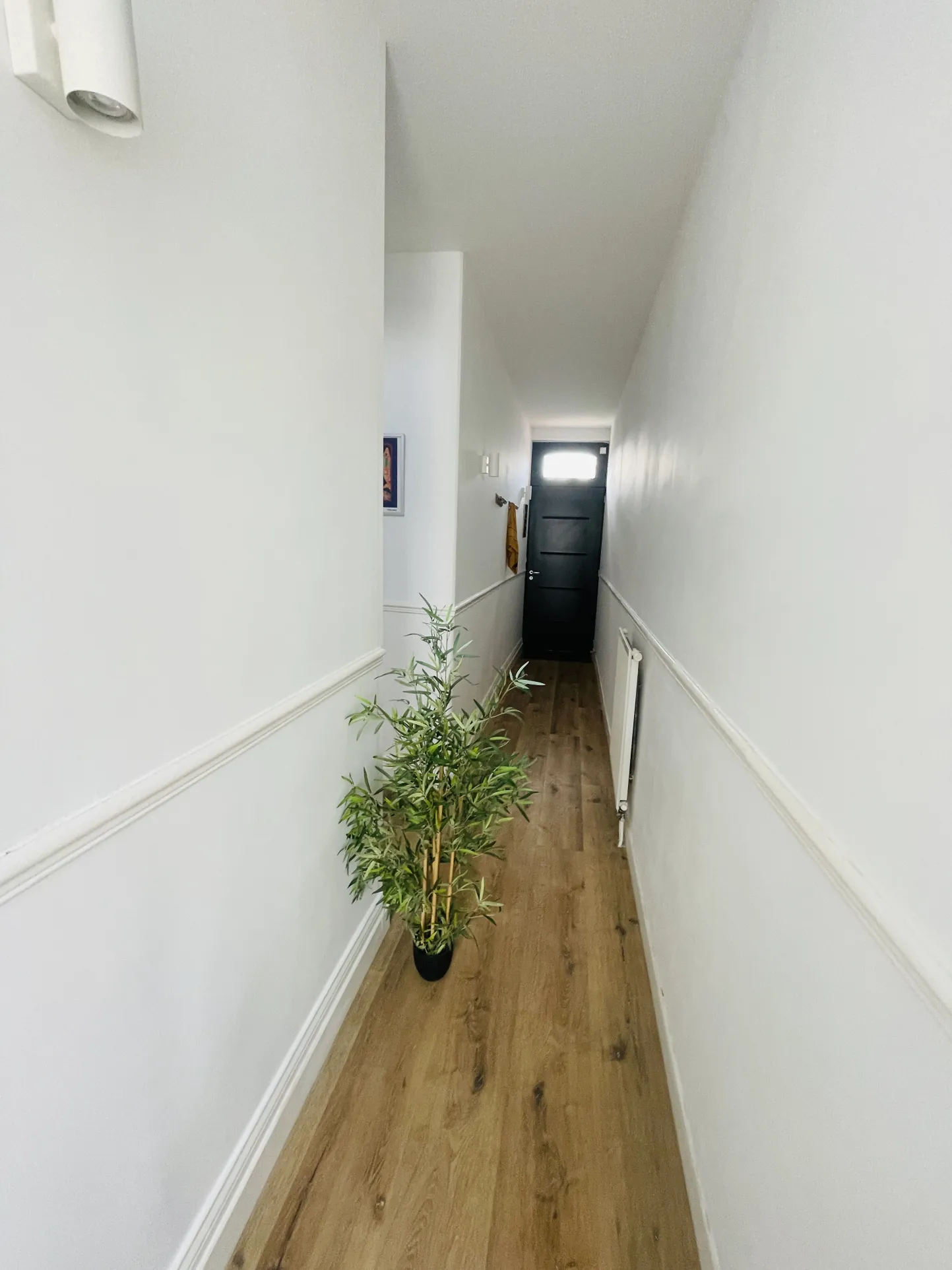 Maison mitoyenne à vendre à Saint Quentin, 90m², cour privée – Idéal premier achat 