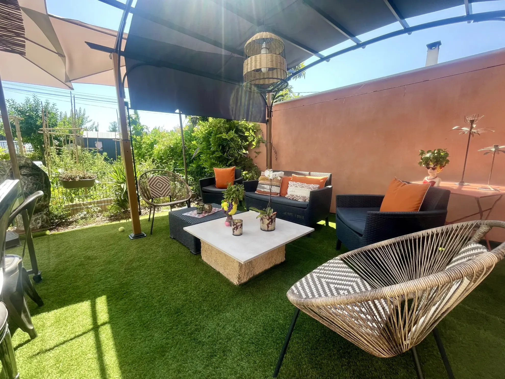 À vendre maison 72 m² de plain-pied à Montblanc avec patio 