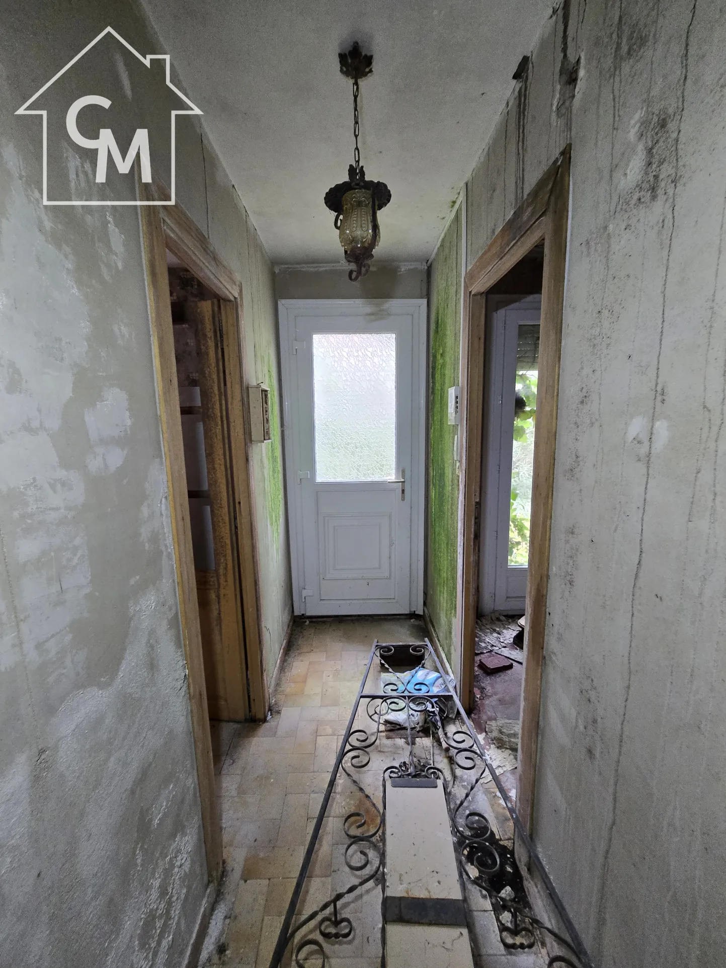 Maison à Cognac avec jardin clôturé et garage – Quartier Saint Martin 