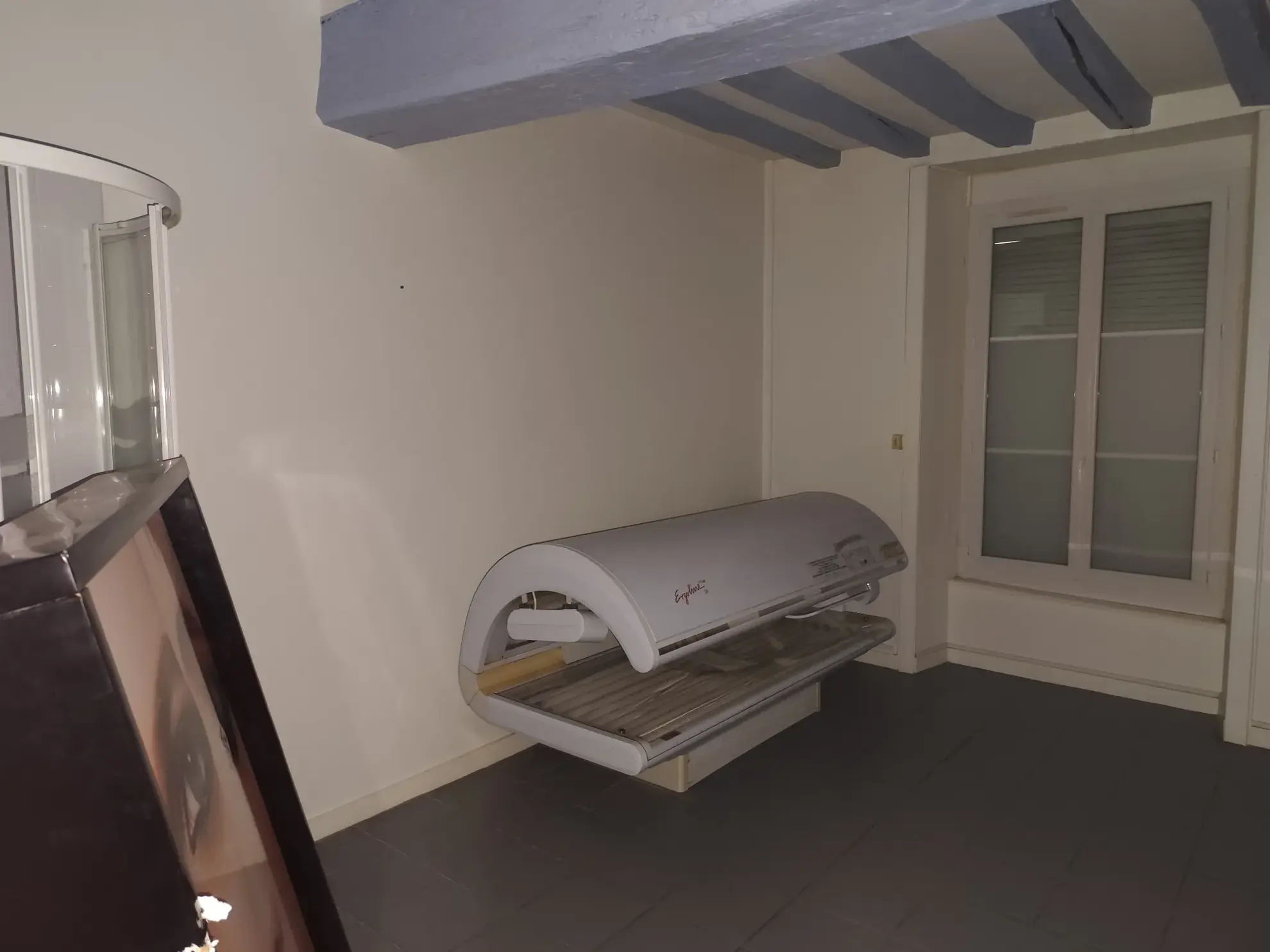 Immeuble à Sablé-sur-Sarthe avec plus de 100 m2, emplacement central 