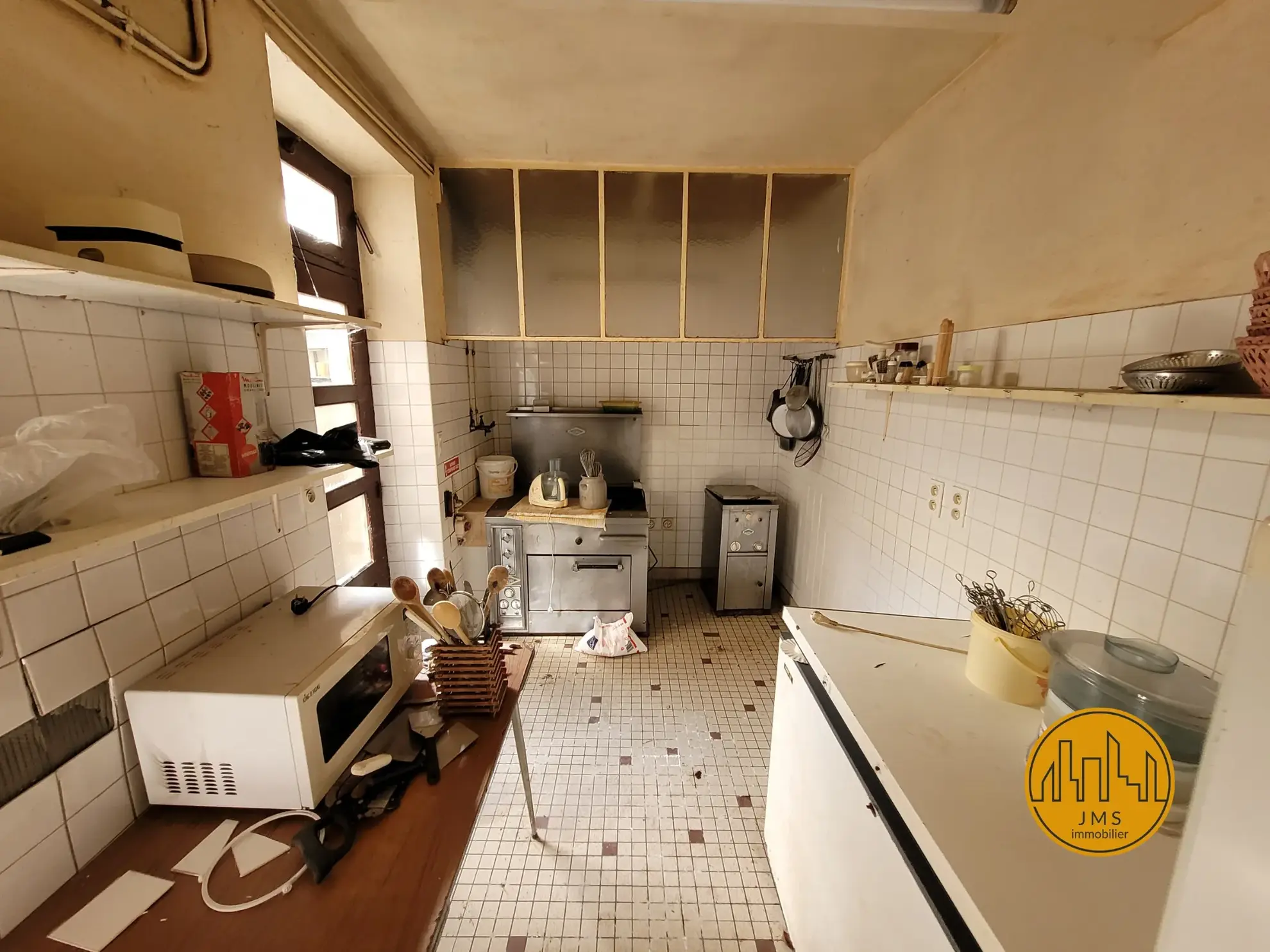 Ensemble Immobilier à Rénover avec Grand Potentiel à Saint-Pourçain-sur-Sioule 