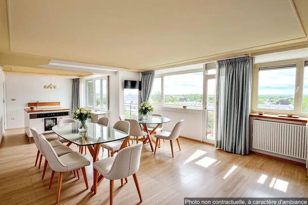 Appartement T4 de 114 m² à Roubaix avec balcon, proche tramway et parc Barbieux 