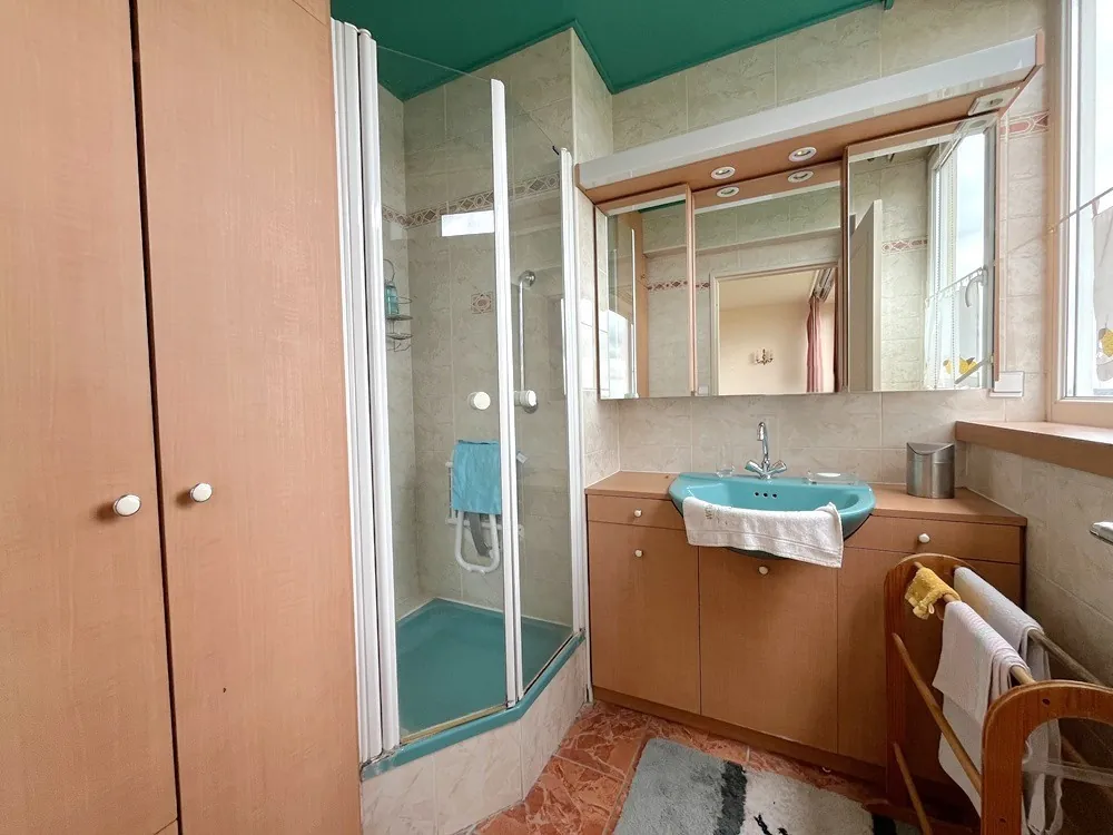 Appartement T4 de 114 m² à Roubaix avec balcon, proche tramway et parc Barbieux 