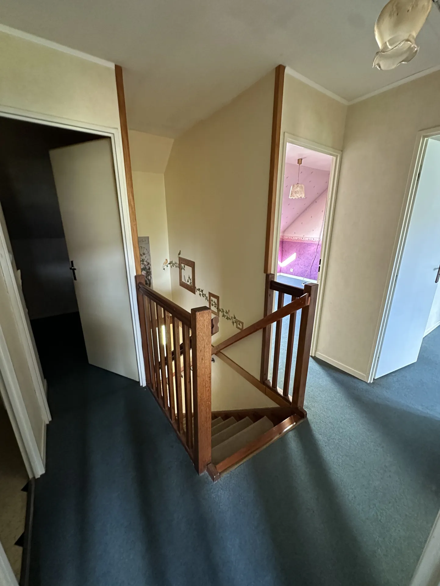 Maison à Bourgtheroulde avec 3 chambres, jardin clos et garage - Excellente localisation 