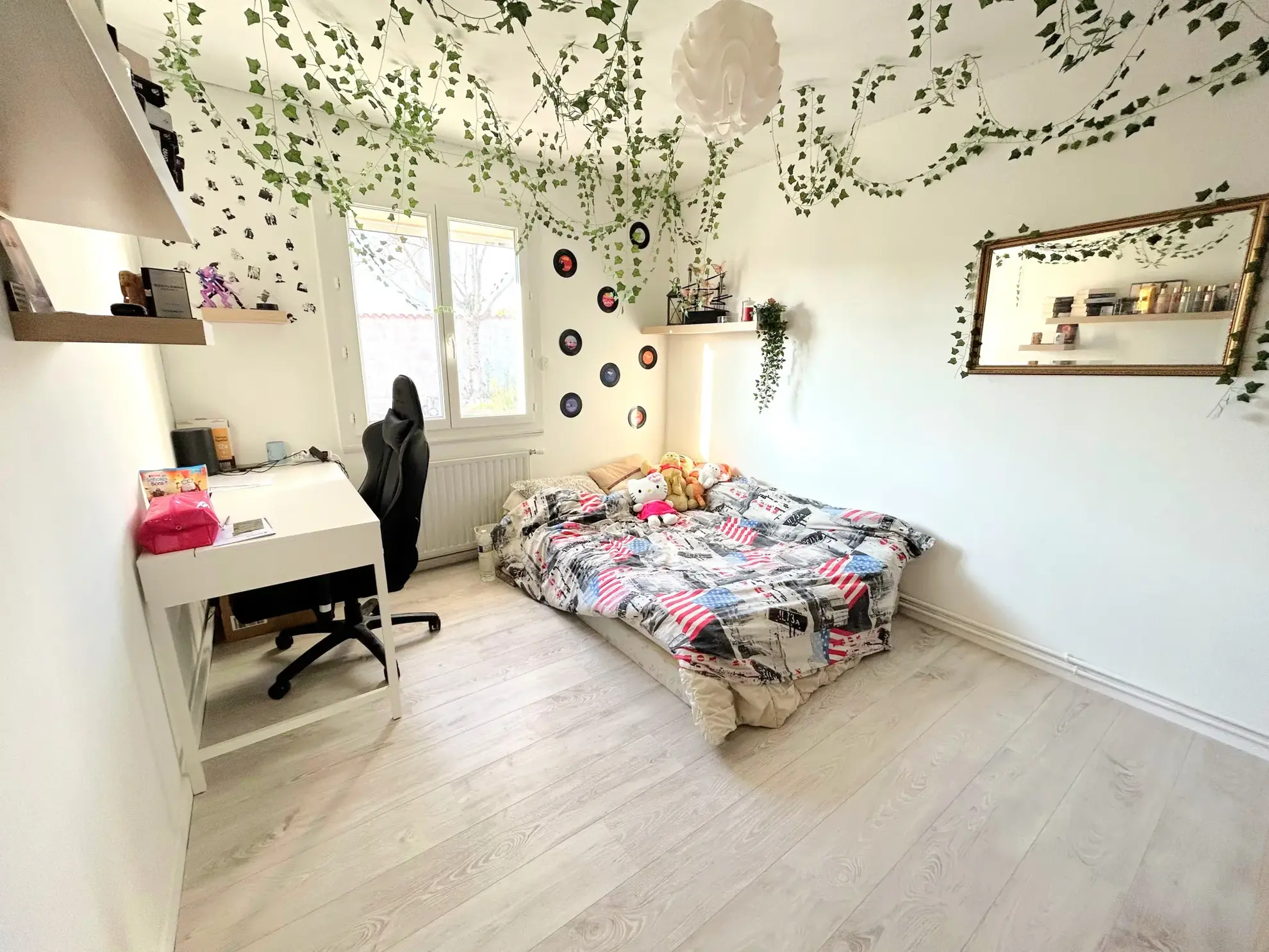 Maison à Mantes-la-Ville avec jardin et 4 chambres - Vente immobilière 