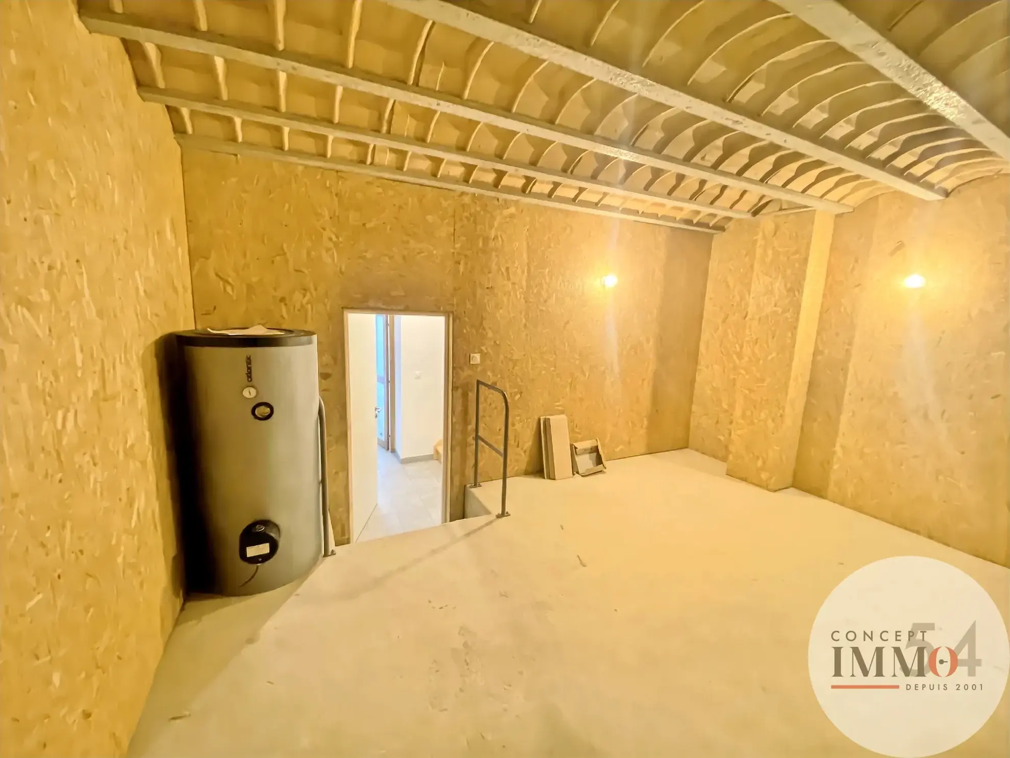 Maison de ville rénovée avec terrasses et garage à Toul - Centre-ville 