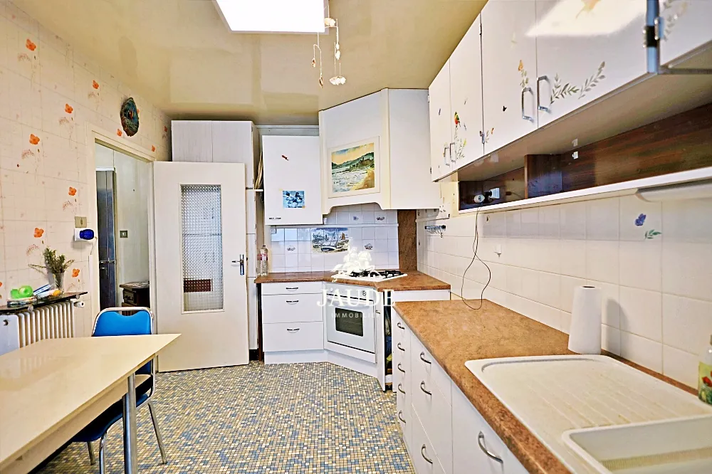 Appartement 5 pièces à vendre à Chamalieres, 98 m², avec garage et balcon 