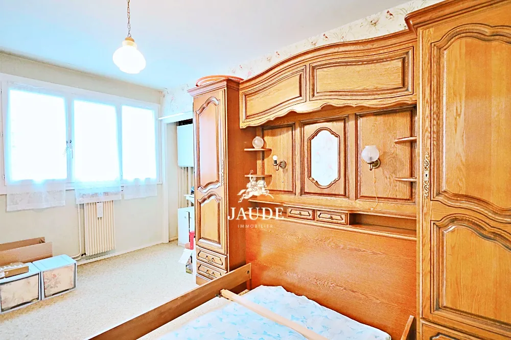 Appartement 5 pièces à vendre à Chamalieres, 98 m², avec garage et balcon 