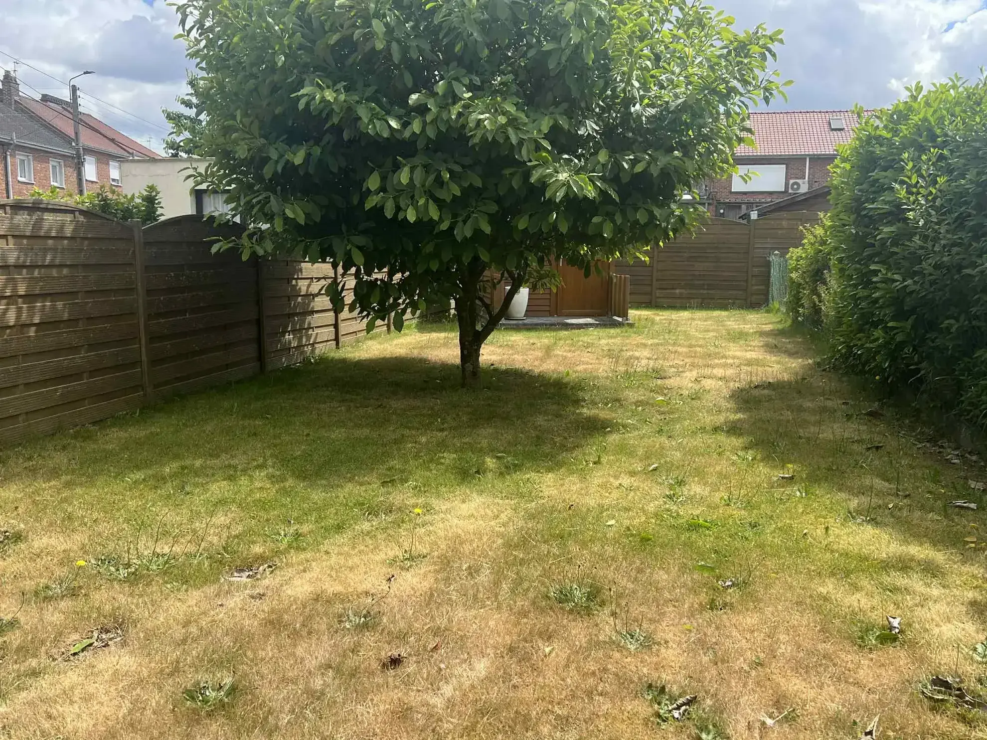 Maison à vendre à Bousbecque avec 3 chambres, jardin exposé sud et garage 