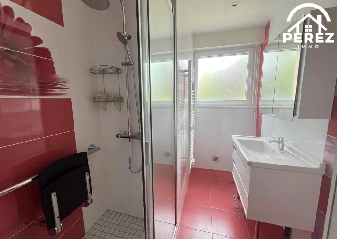 Maison à vendre à Bousbecque avec 3 chambres, jardin exposé sud et garage 