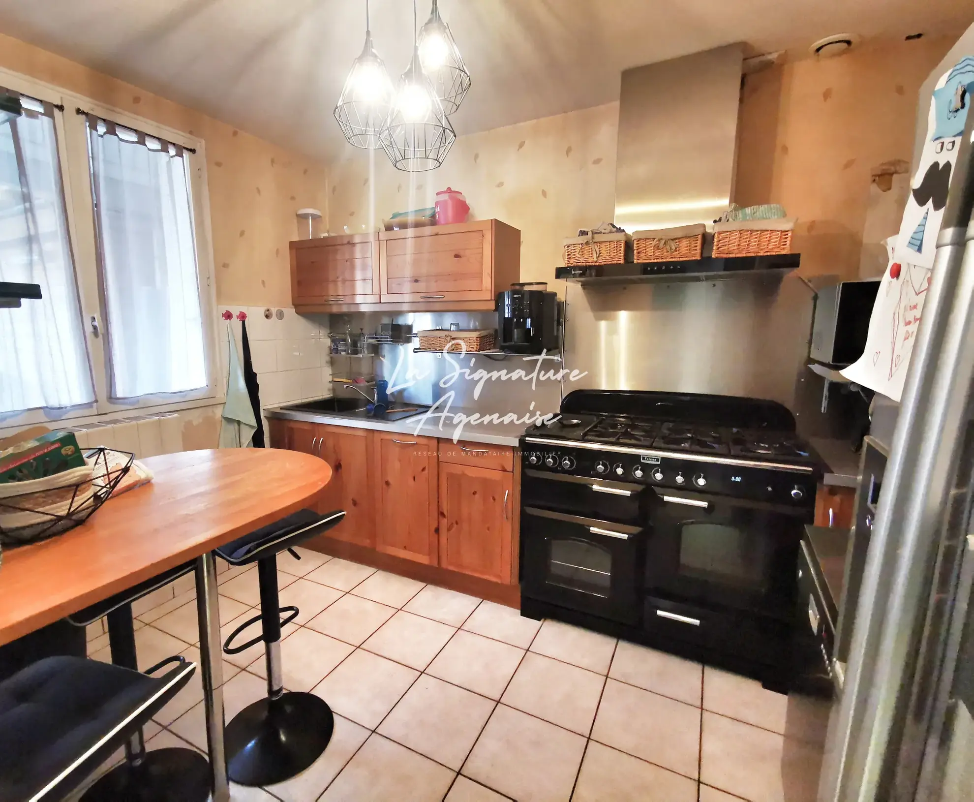 Maison avec dépendance et piscine de 152 m² à Le Passage 