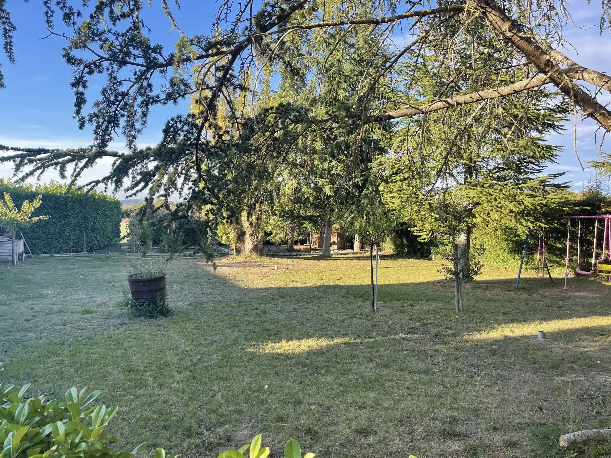 Magnifique maison de 174 m² avec piscine, pool house et grand terrain à Gaja et Villedieu 