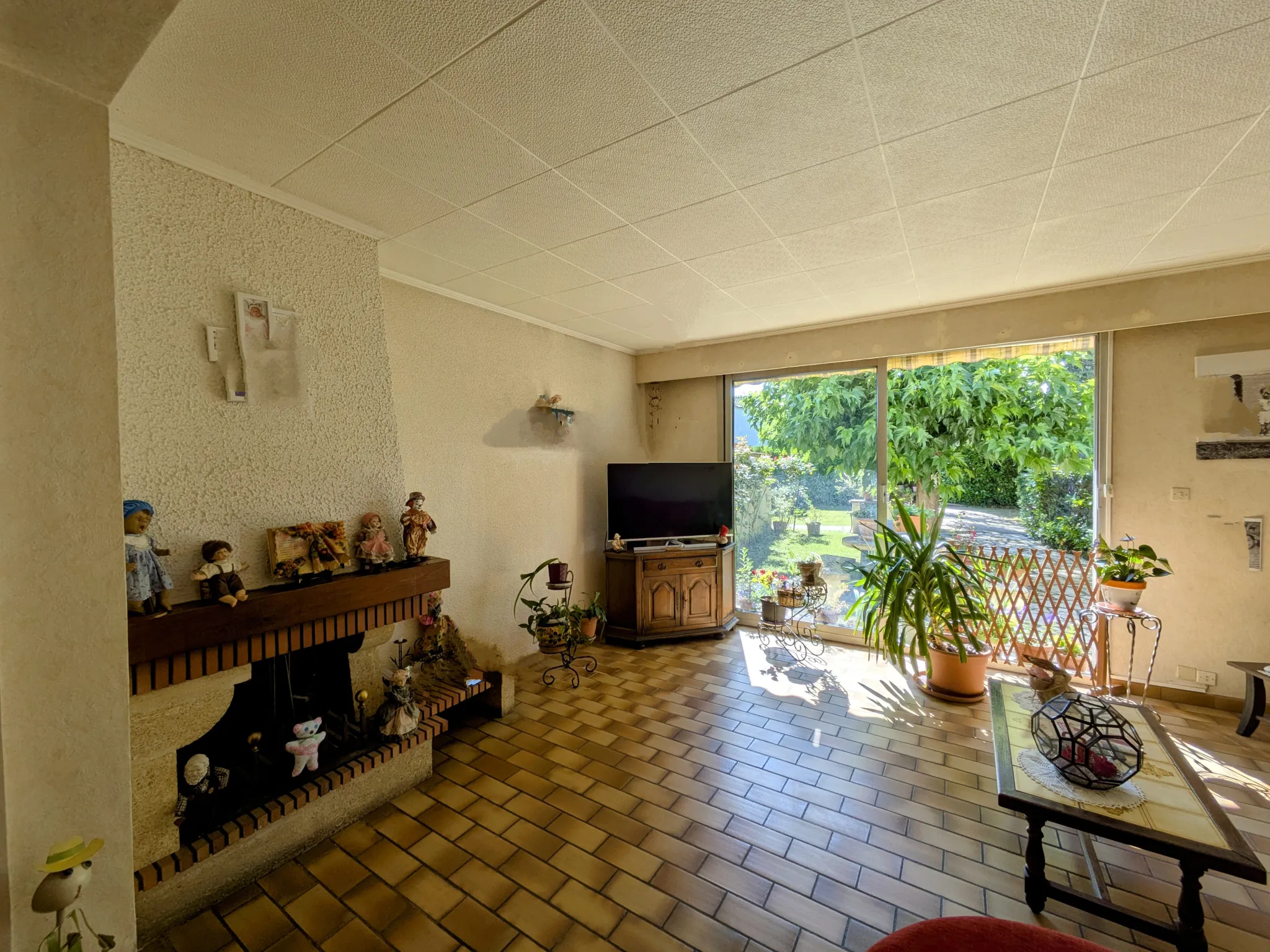 Maison familiale avec jardin à Eysses près de Villeneuve-sur-Lot 