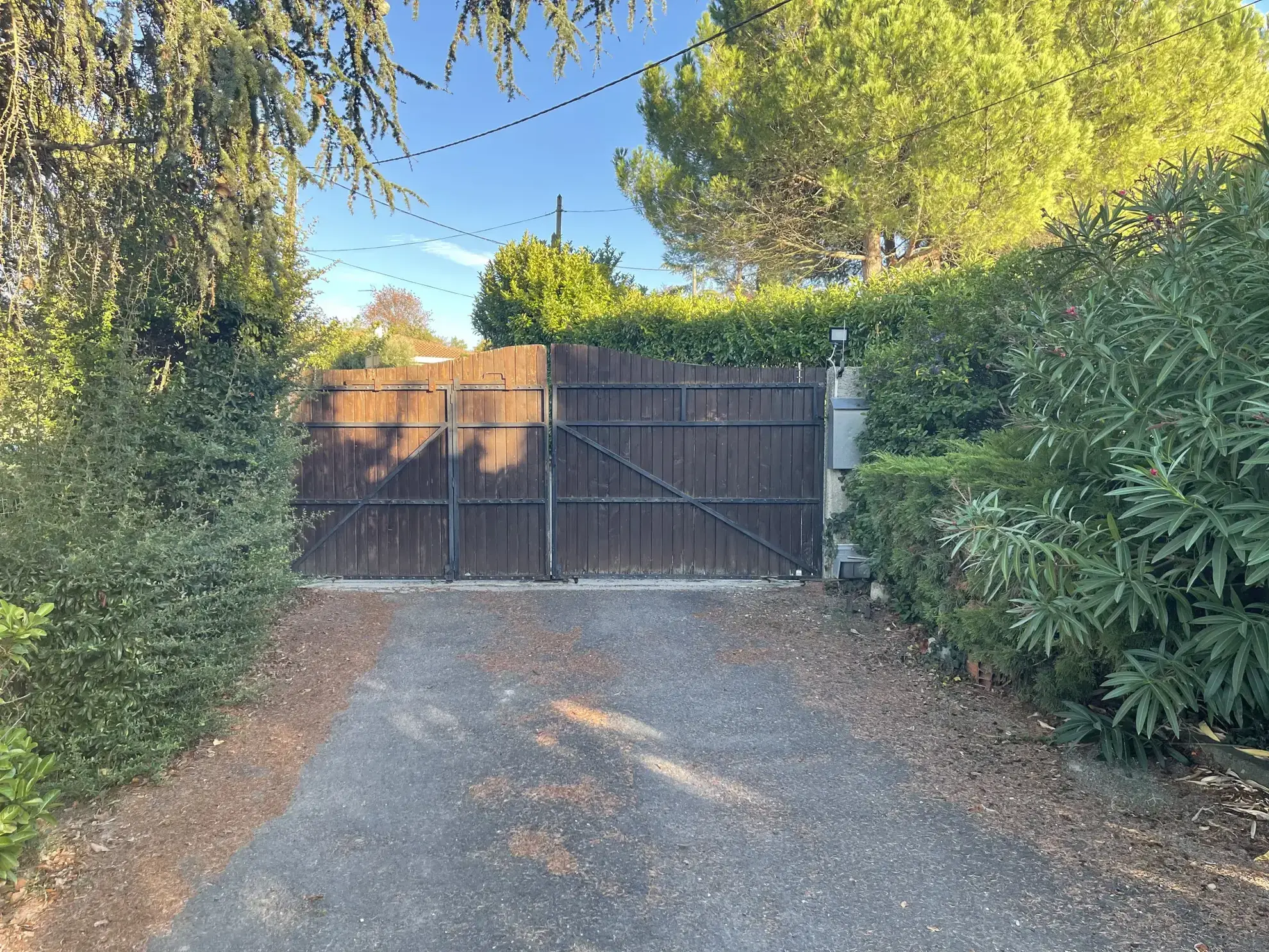 Magnifique maison de 174 m² avec piscine, pool house et grand terrain à Gaja et Villedieu 