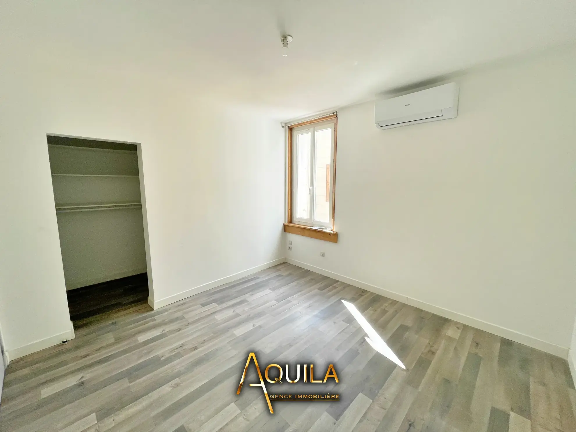 Maison de village à Béziers avec 3 chambres et forte rentabilité 