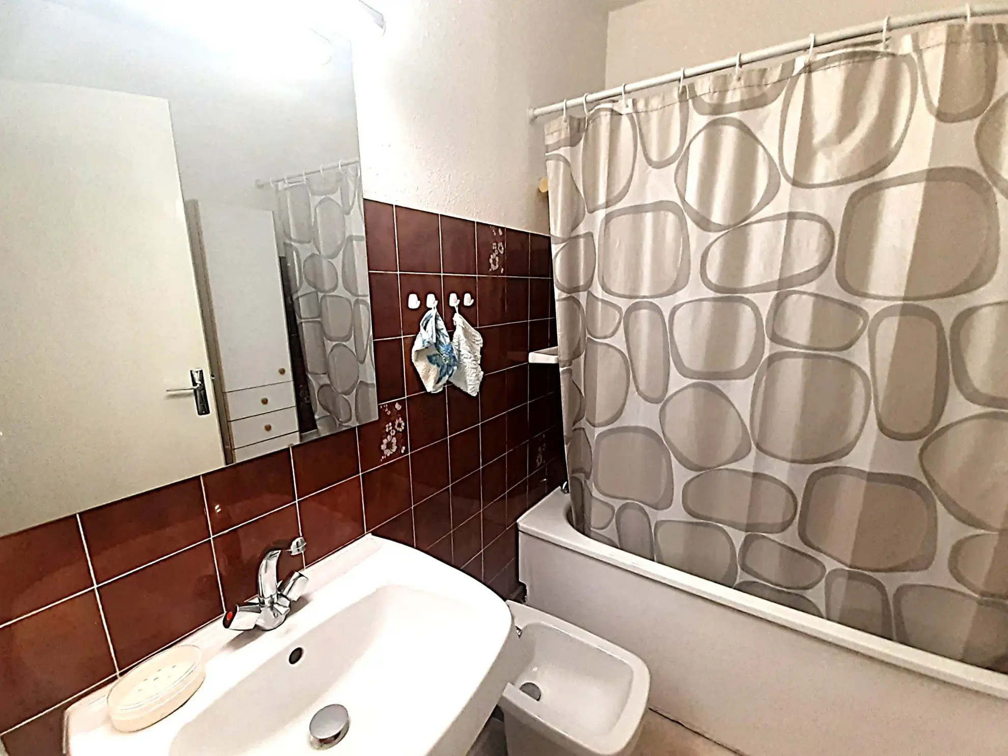 A vendre appartement T3 à Perpignan avec garage et cave, quartier Saint Martin 