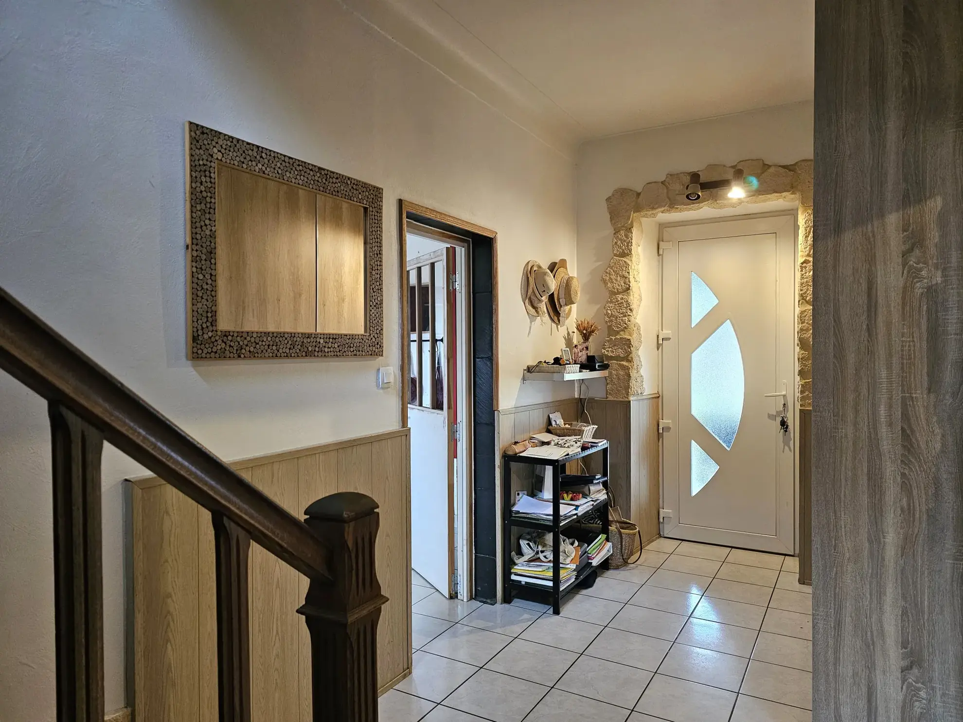 Belle maison 3 chambres avec terrasse, grange et terrain dans les Combrailles 