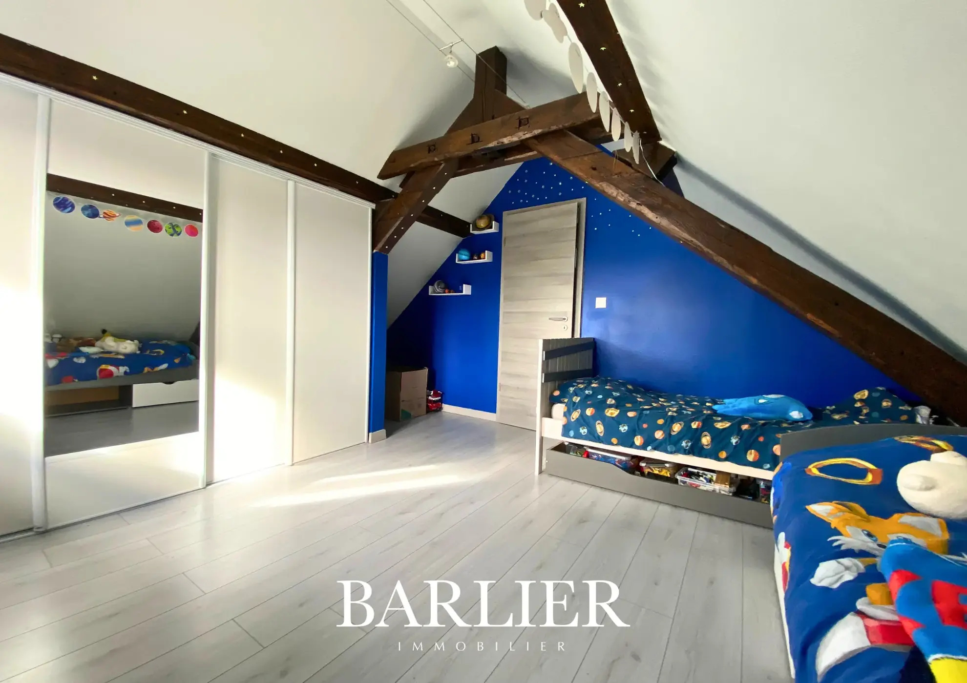 Appartement duplex 4 pièces avec garage à Ittenheim, bonne isolation et faibles charges 