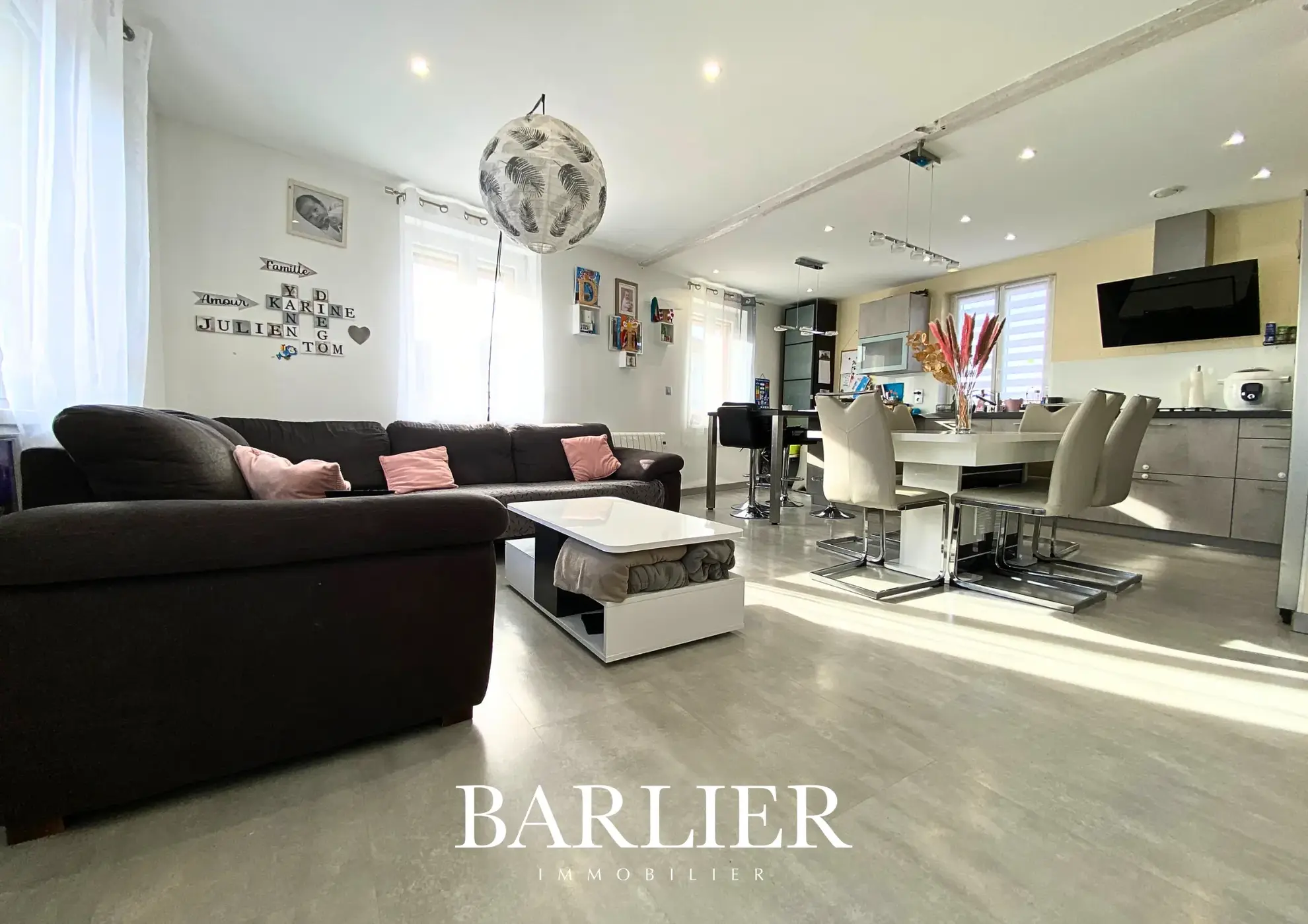 Appartement duplex 4 pièces avec garage à Ittenheim, bonne isolation et faibles charges 