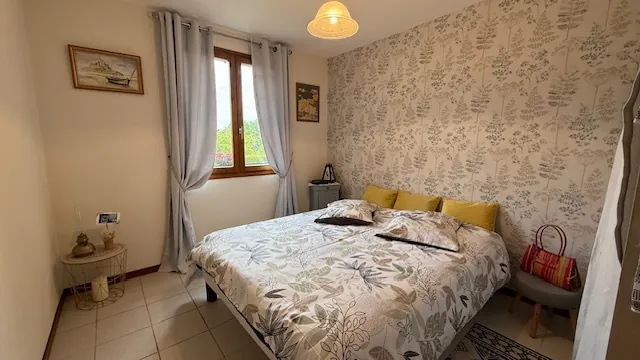 Pavillon familial avec sous-sol total et jardin à Cambronne-lès-Clermont 
