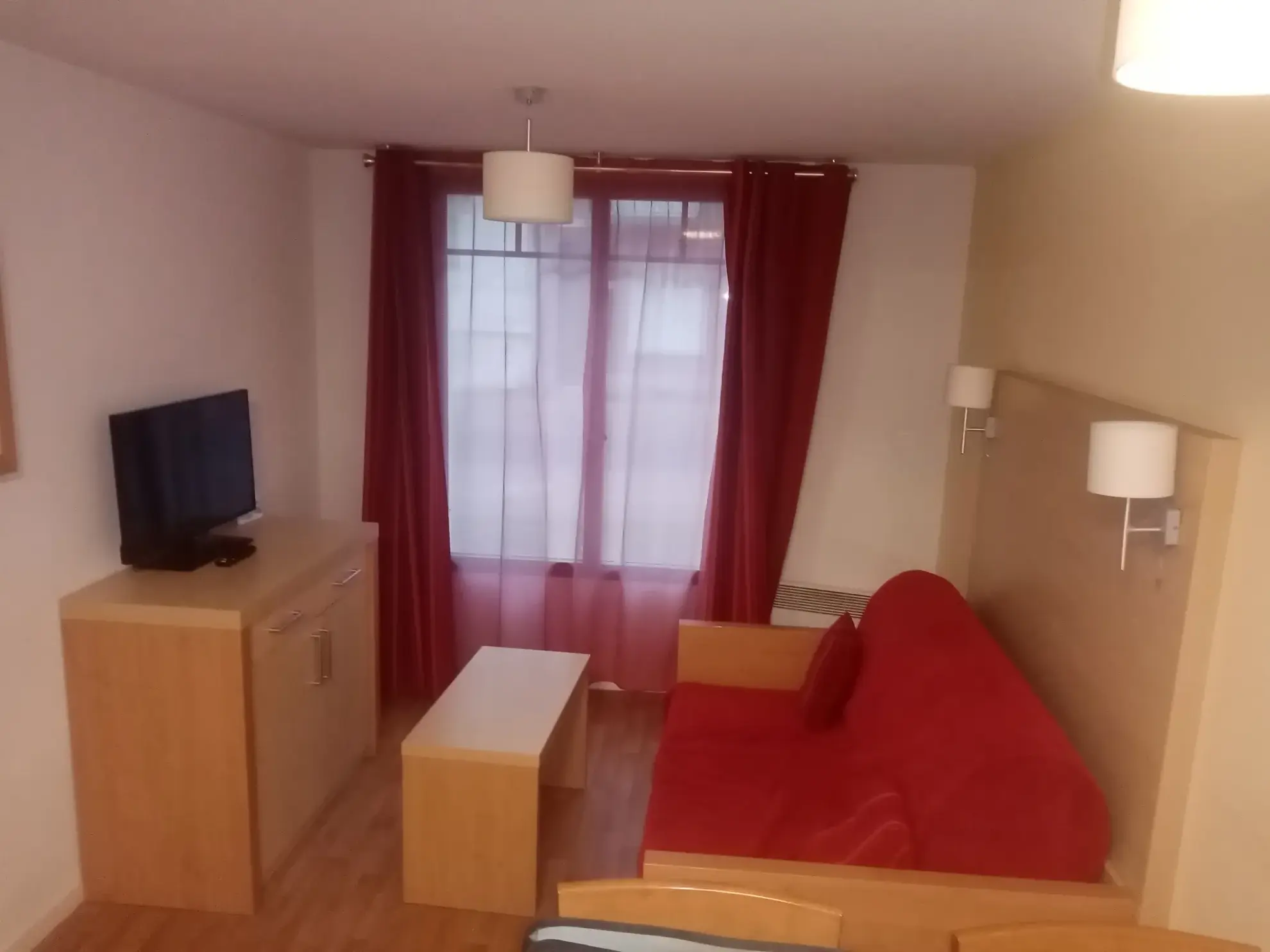 Appartement T2 meublé avec parking à Mers-les-Bains, idéal pour investisseur 