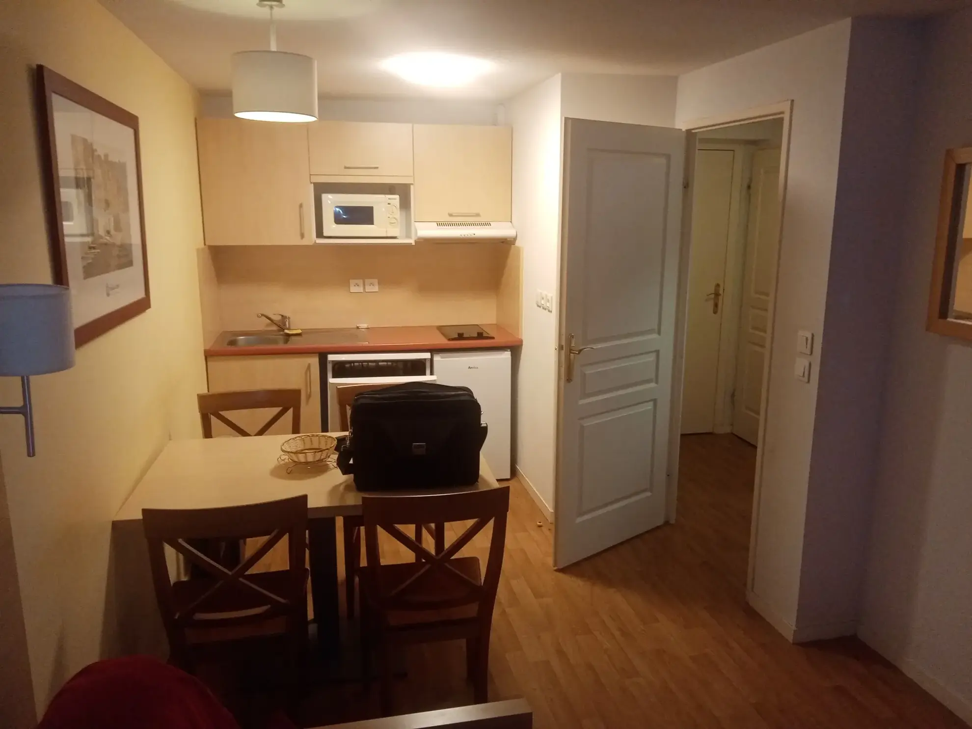 Appartement T2 meublé avec parking à Mers-les-Bains, idéal pour investisseur 