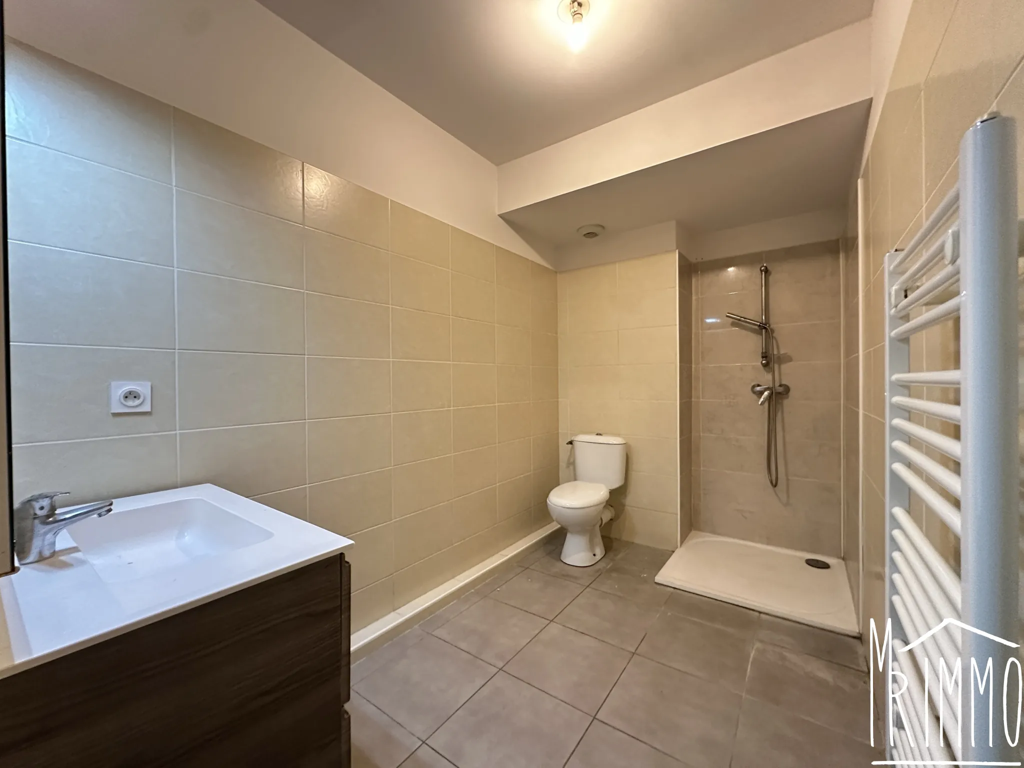 Studio 30 m² avec terrasse et parking à La Martelle, Montpellier 