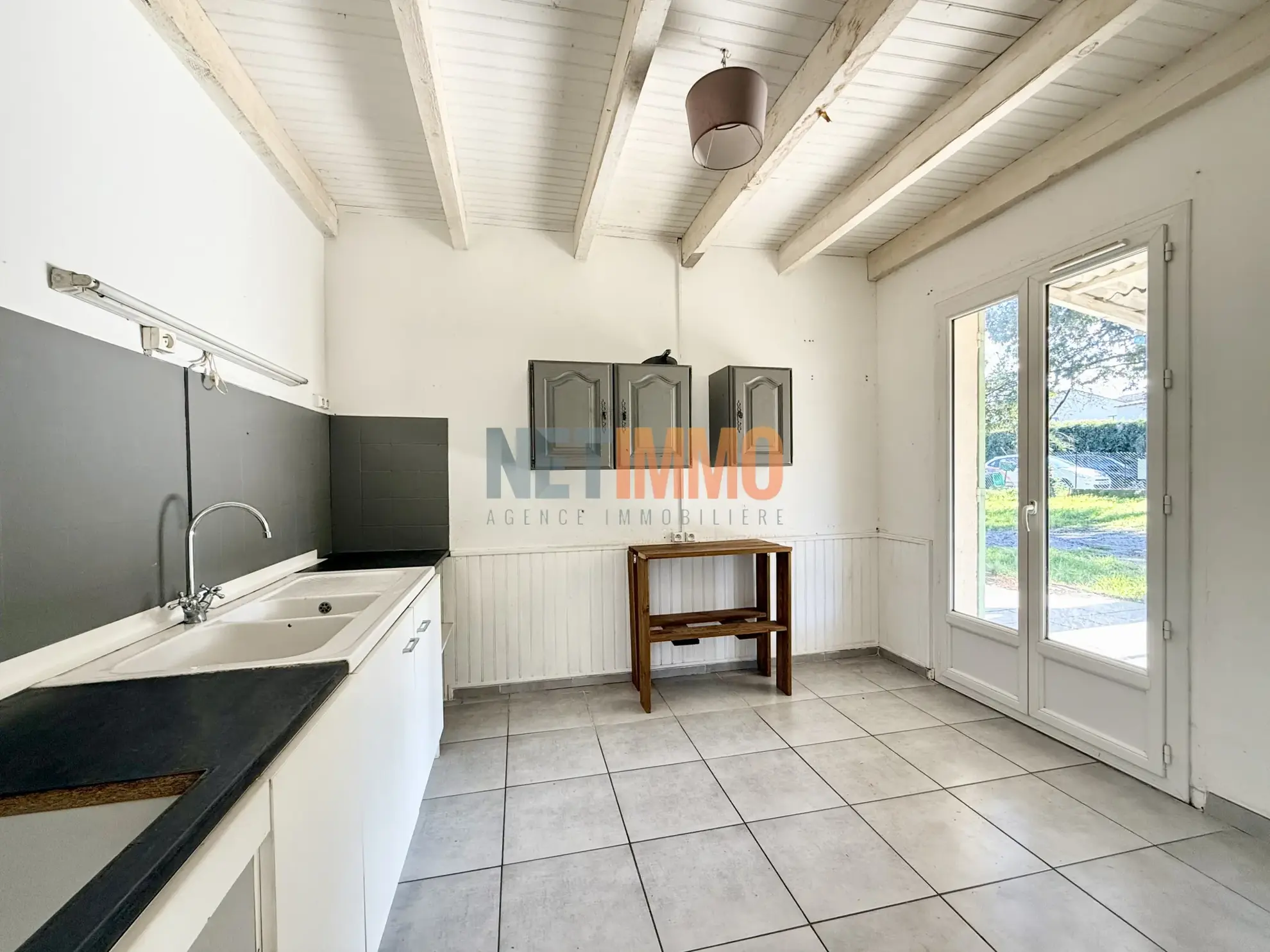 Villa 3 chambres à Beauvoisin, proximité Nîmes et Montpellier, avec jardin et garage 