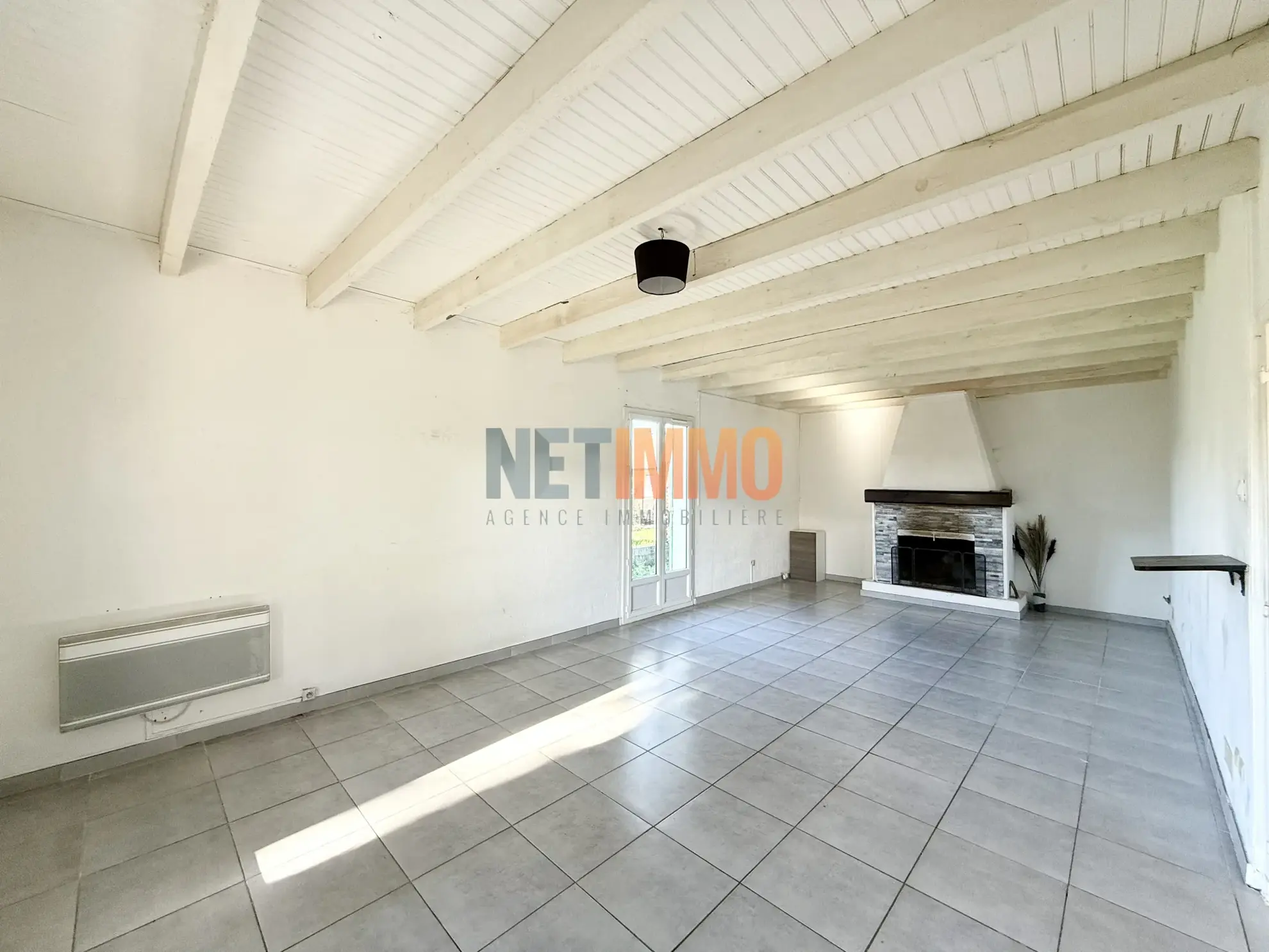 Villa 3 chambres à Beauvoisin, proximité Nîmes et Montpellier, avec jardin et garage 