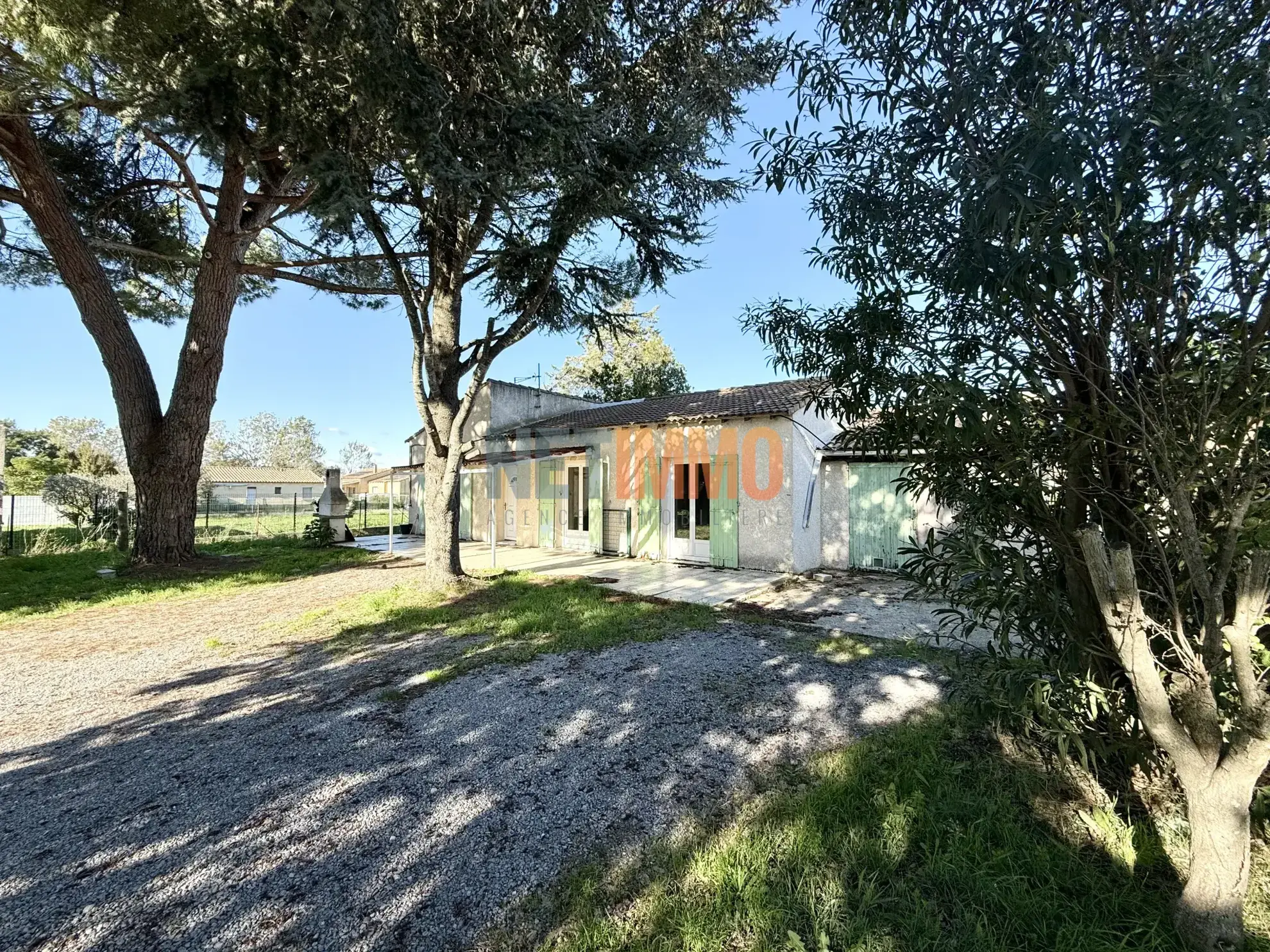 Villa 3 chambres à Beauvoisin, proximité Nîmes et Montpellier, avec jardin et garage 