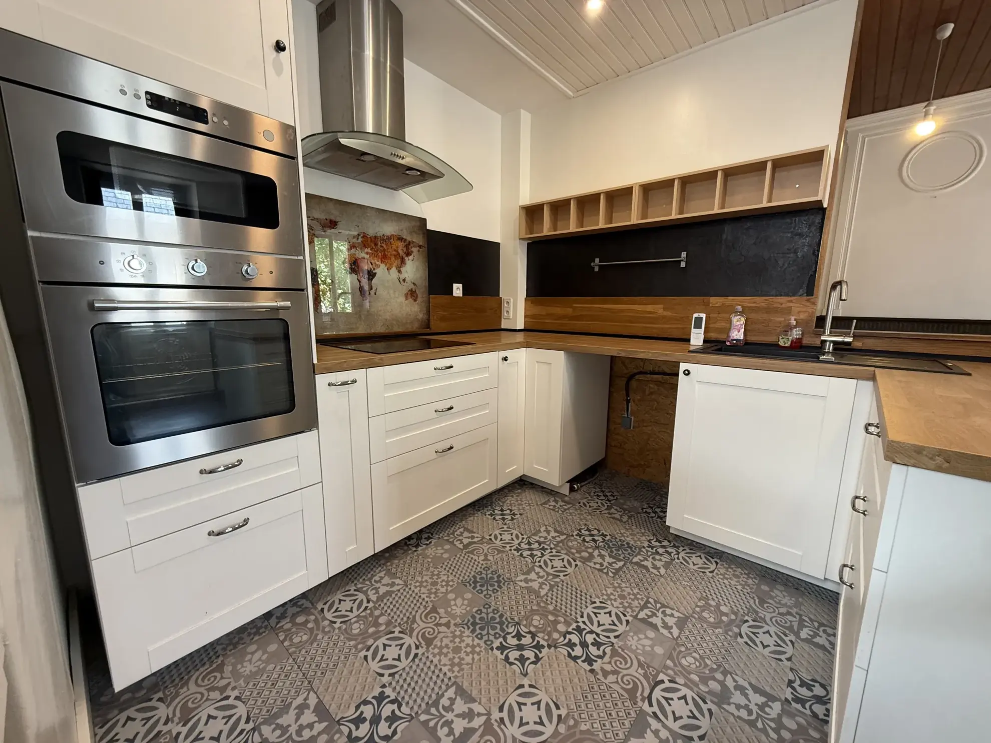 Maison de ville à Gannat - 159m², garage, 4 chambres, charme d'origine 