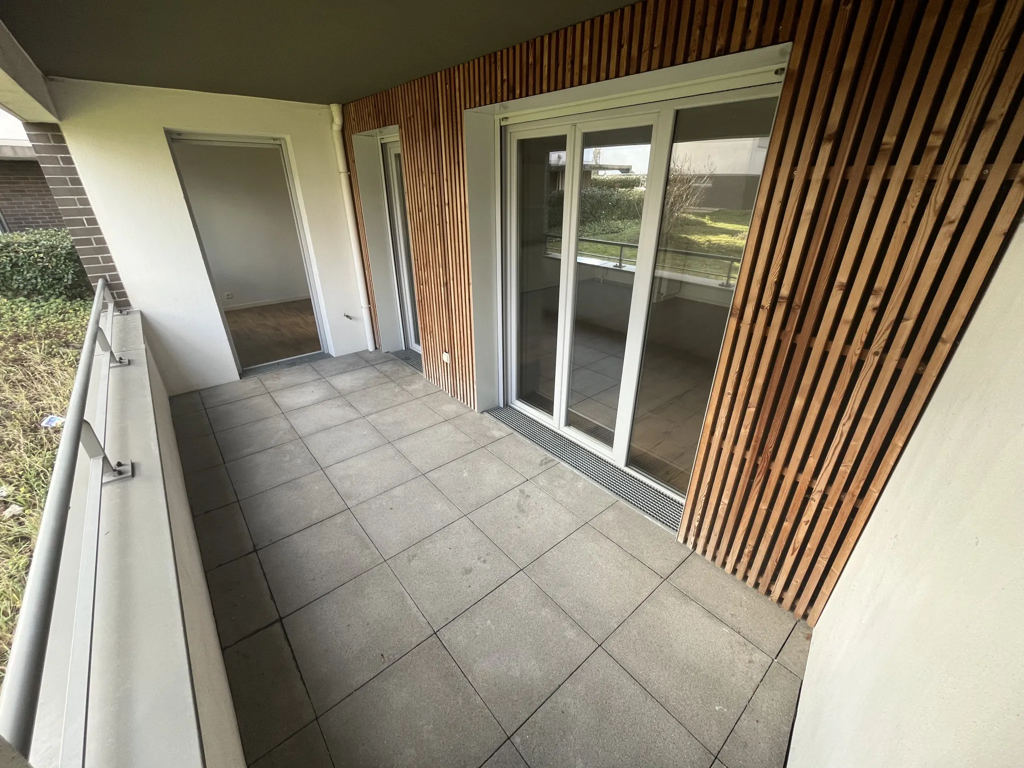 Bel appartement 3 pièces de 64 m² à Chelles avec terrasse et parking 