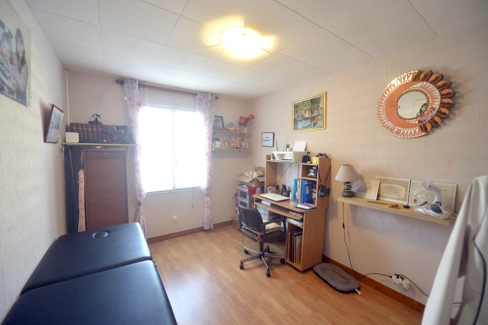 Belle maison avec piscine, jardin et équipements modernes à Cozes 