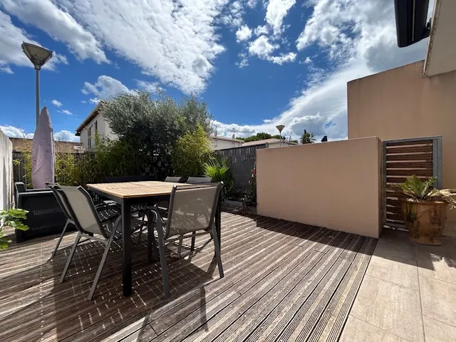 Maison de 3 chambres avec jardin, terrasse et garage à Mireval 