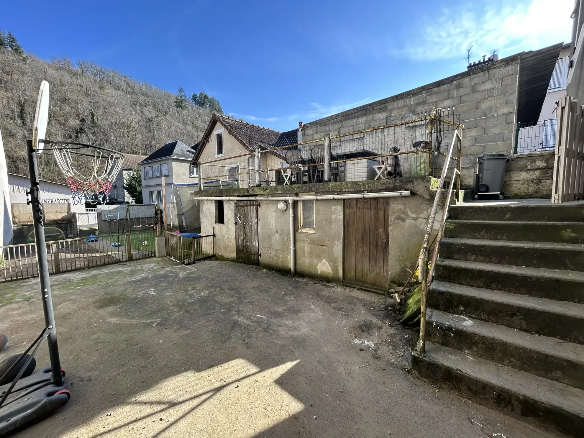 Maison à vendre à Laguenne en Corrèze - 3 chambres avec terrasse 