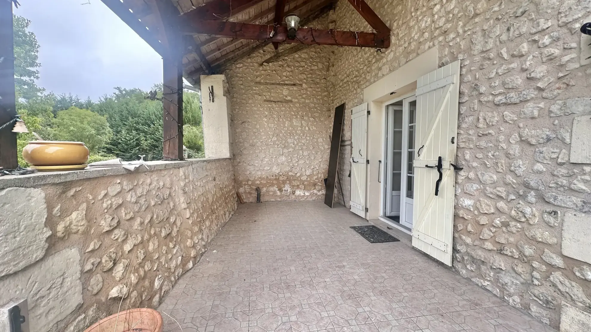 Charmante maison en pierre avec terrain sans vis-à-vis à Tocane Saint Apré 