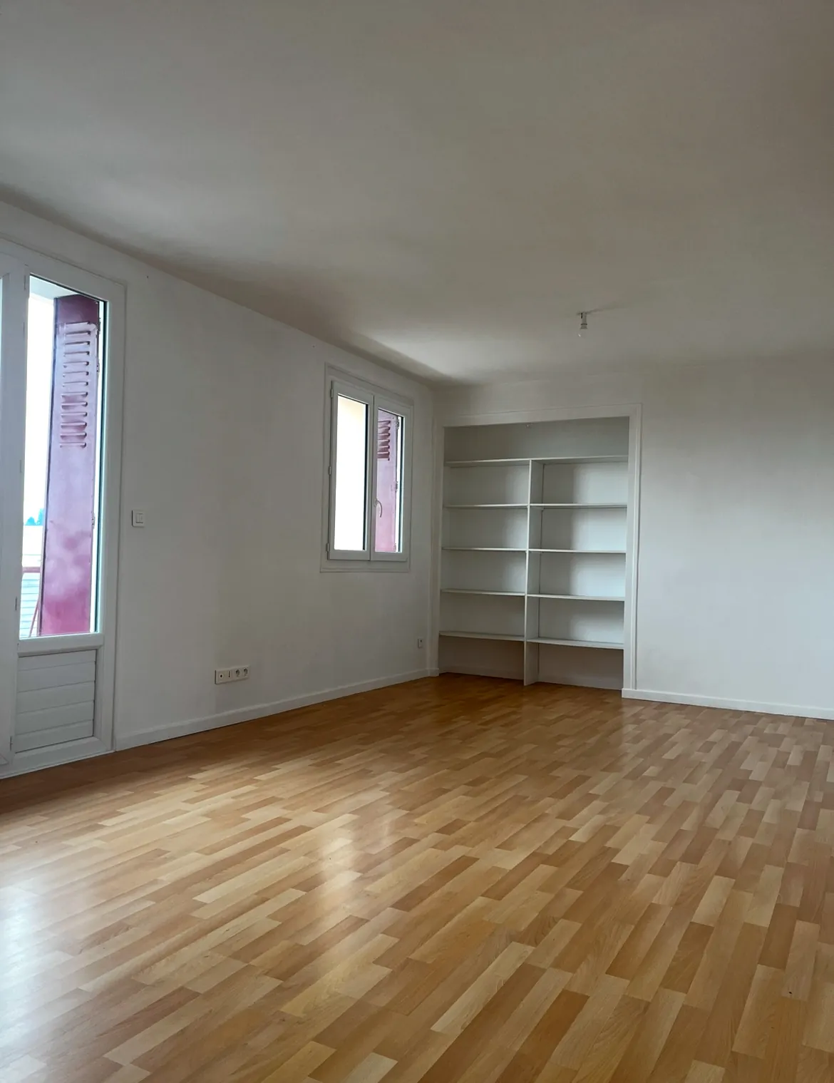 Appartement T3 à Villefranche-sur-Saône, dernier étage, vue dégagée 