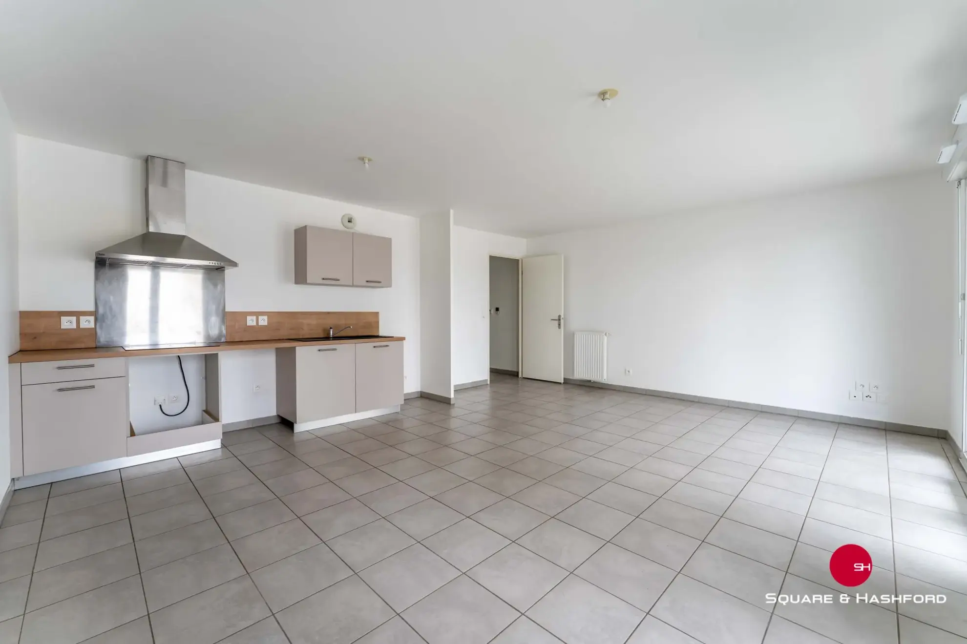 Appartement 3 pièces avec terrasse et parking à Bordeaux Lac 