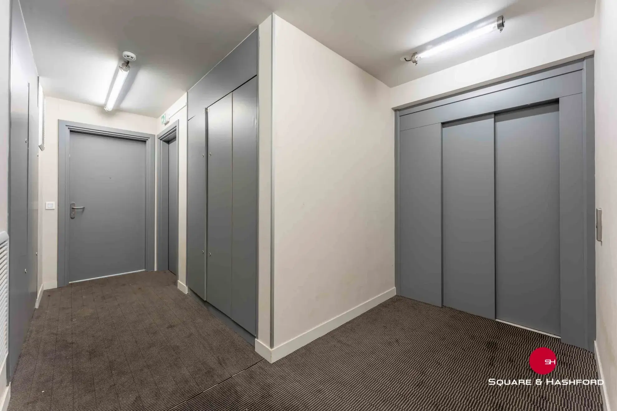 Appartement 3 pièces avec terrasse et parking à Bordeaux Lac 