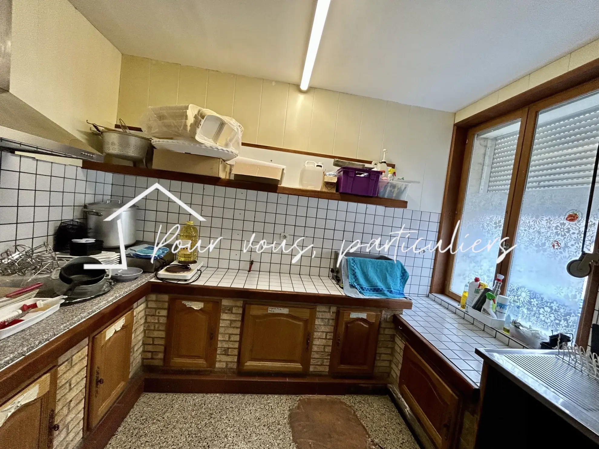 Immeuble de 252 m² avec espace commercial, T3 et duplex à Douai 