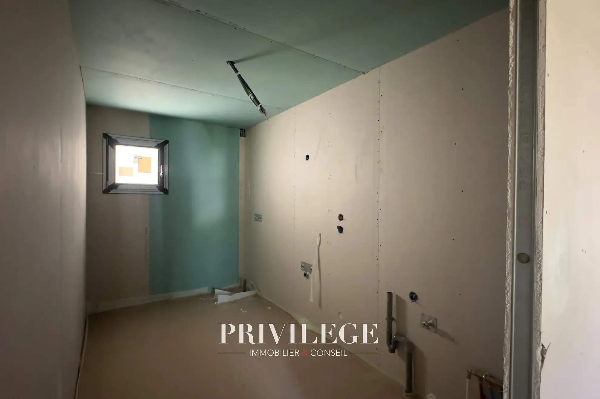 Appartement T4 lumineux avec terrasse à Culoz près de Genève - Offre à saisir 