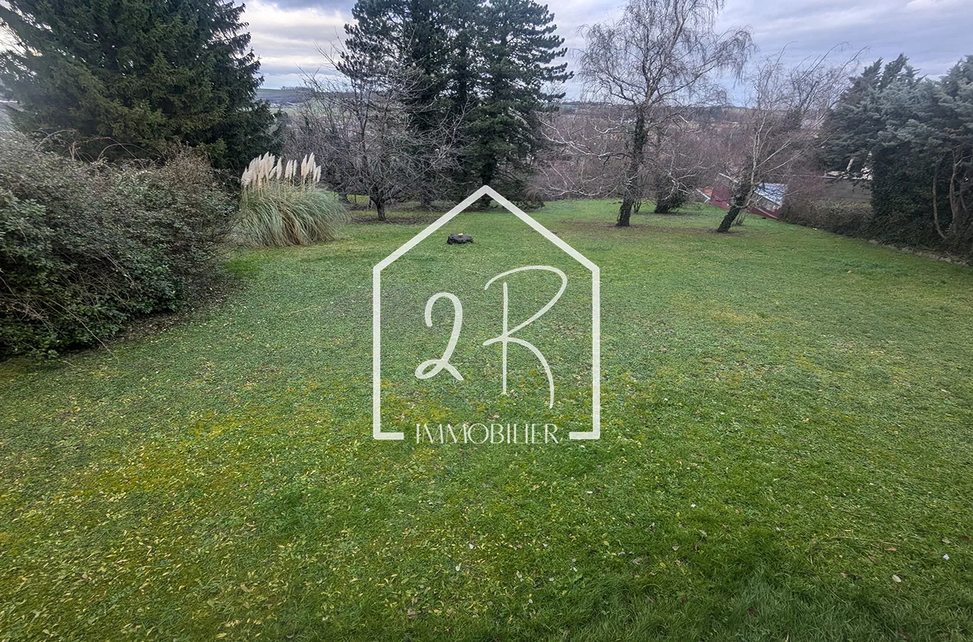 Terrain constructible de 870 m2 à Diemoz – Opportunité à saisir