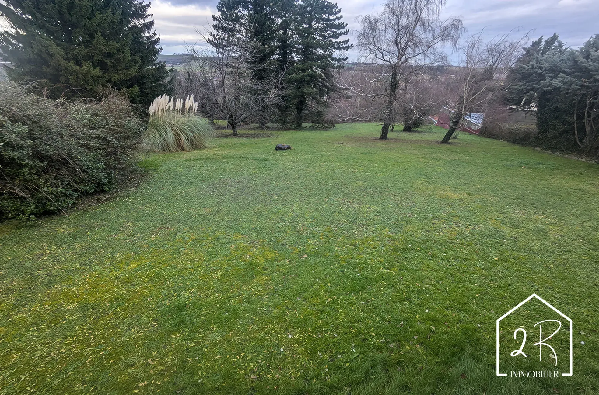 Terrain constructible de 870 m2 à Diemoz – Opportunité à saisir 