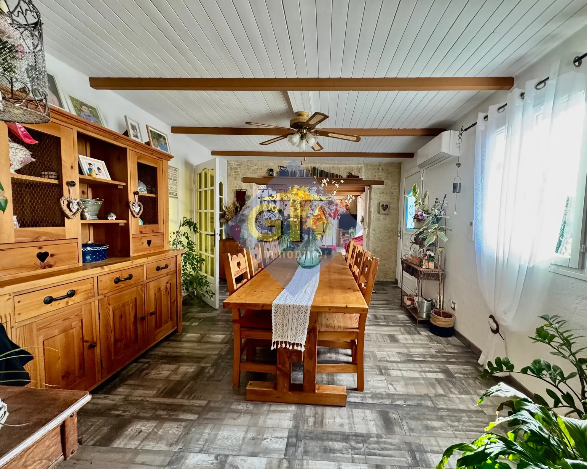 Charmante villa avec piscine à Laudun l'Ardoise - 100 m² 