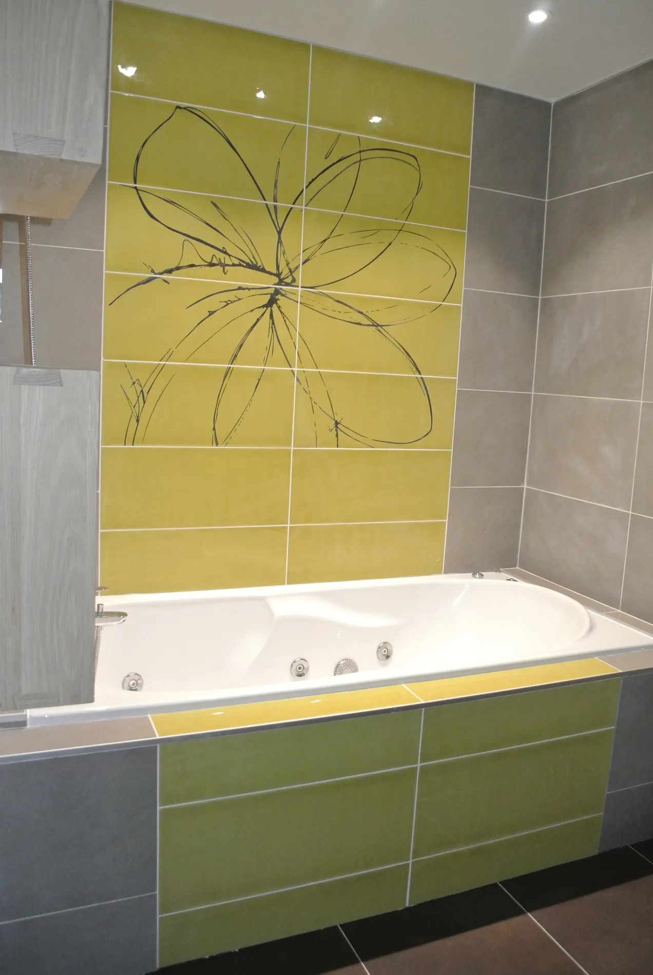 Maison contemporaine rénovée avec jardin à Marmande en Hyper Centre 