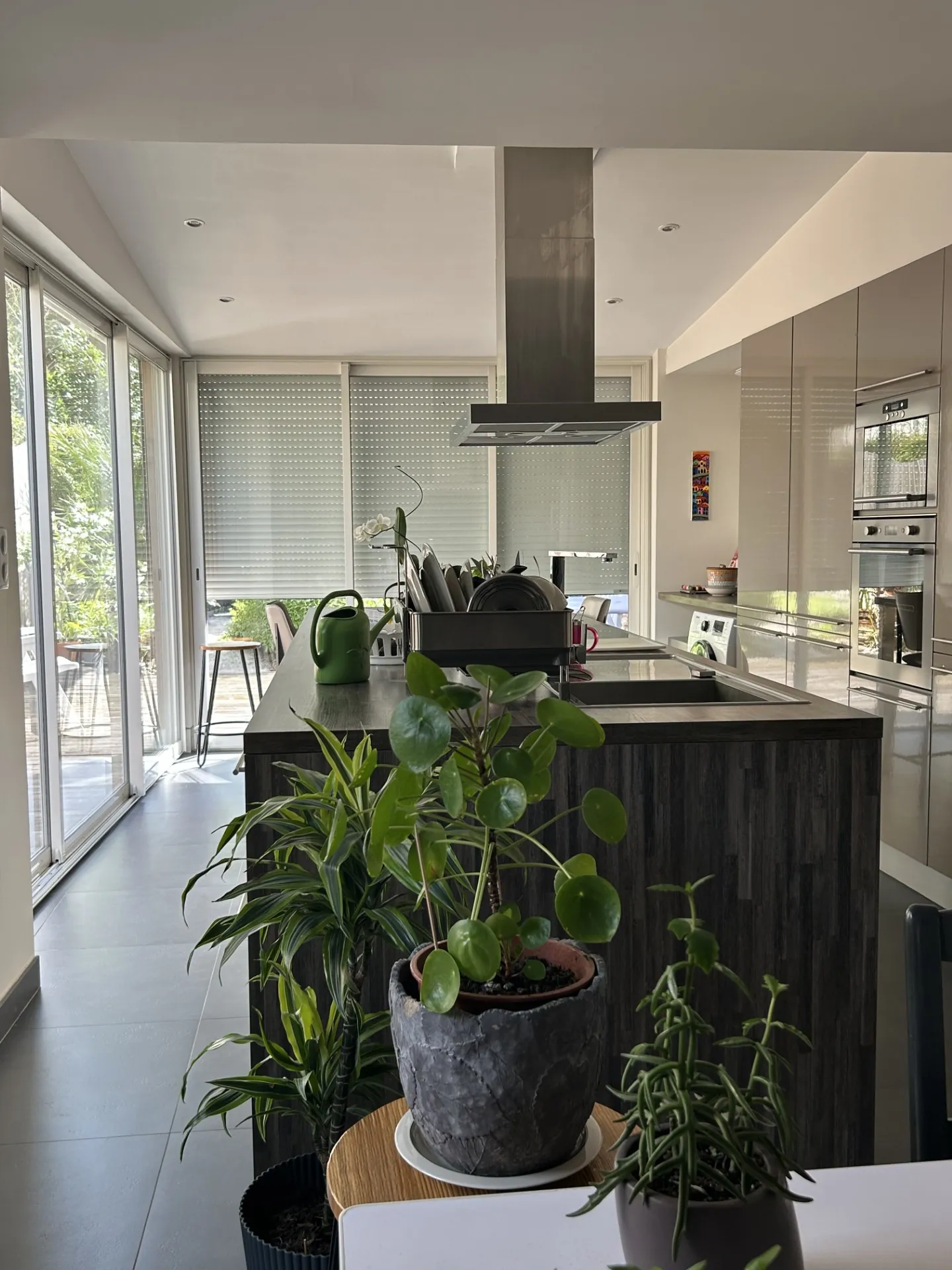 Maison contemporaine rénovée avec jardin à Marmande en Hyper Centre 